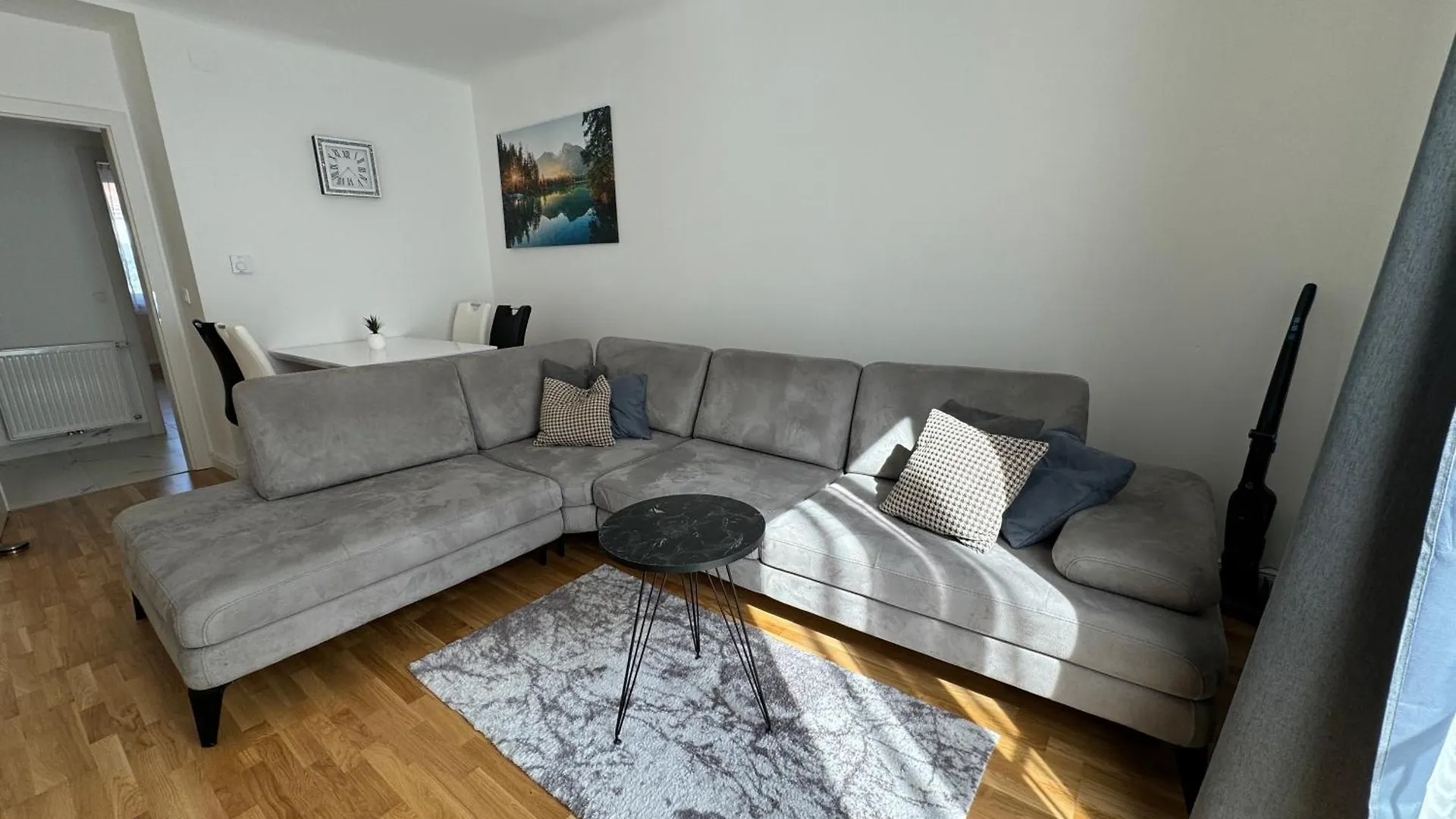 Gemuetliche 2- Zimmer Apartment Nahe Neuen Donau Wenen